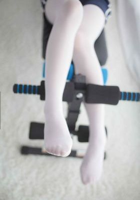 变成黑皮辣妹后和朋友