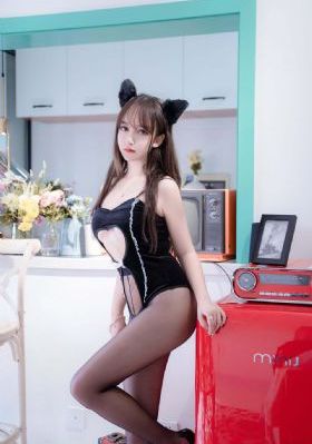 《消失的十一层》电视剧