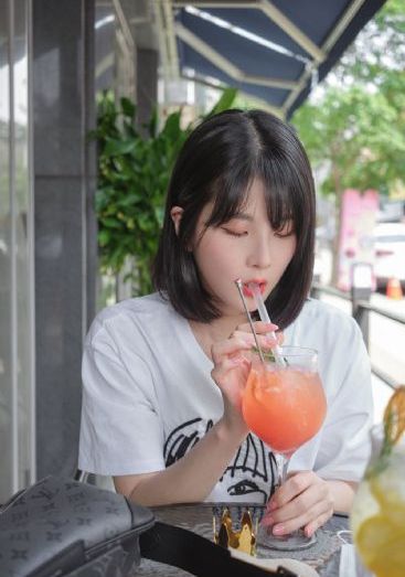 极乐玩偶在线观看