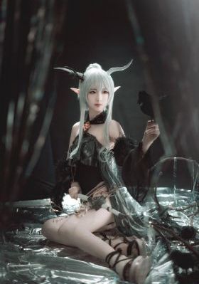 潘金莲张开双腿呻吟