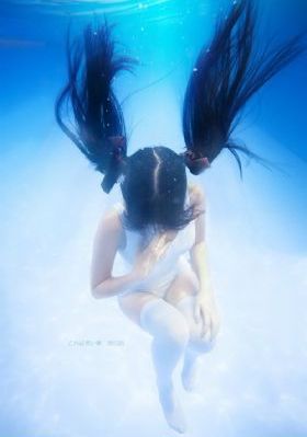 三艳嬉春 电影